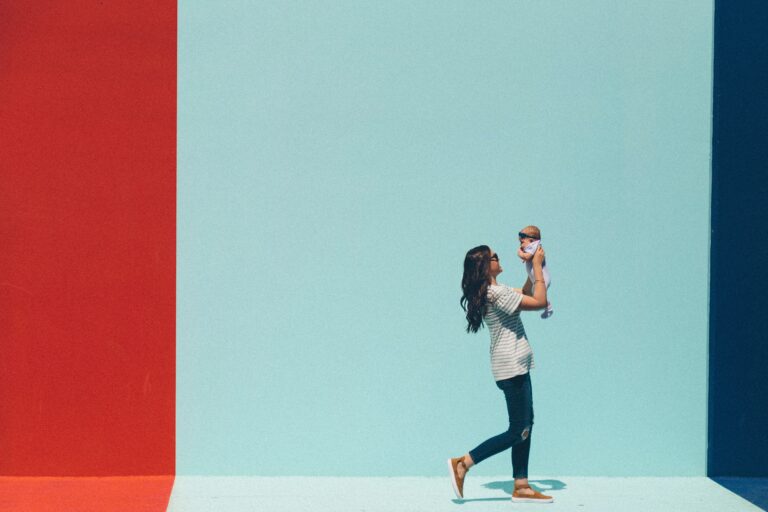 5 tips for juggling freelancing with motherhood